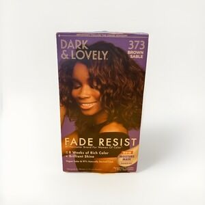 Dark and Lovely Fade Resist Hair Color Brown Sable Argan Oil & Vitamin E 373